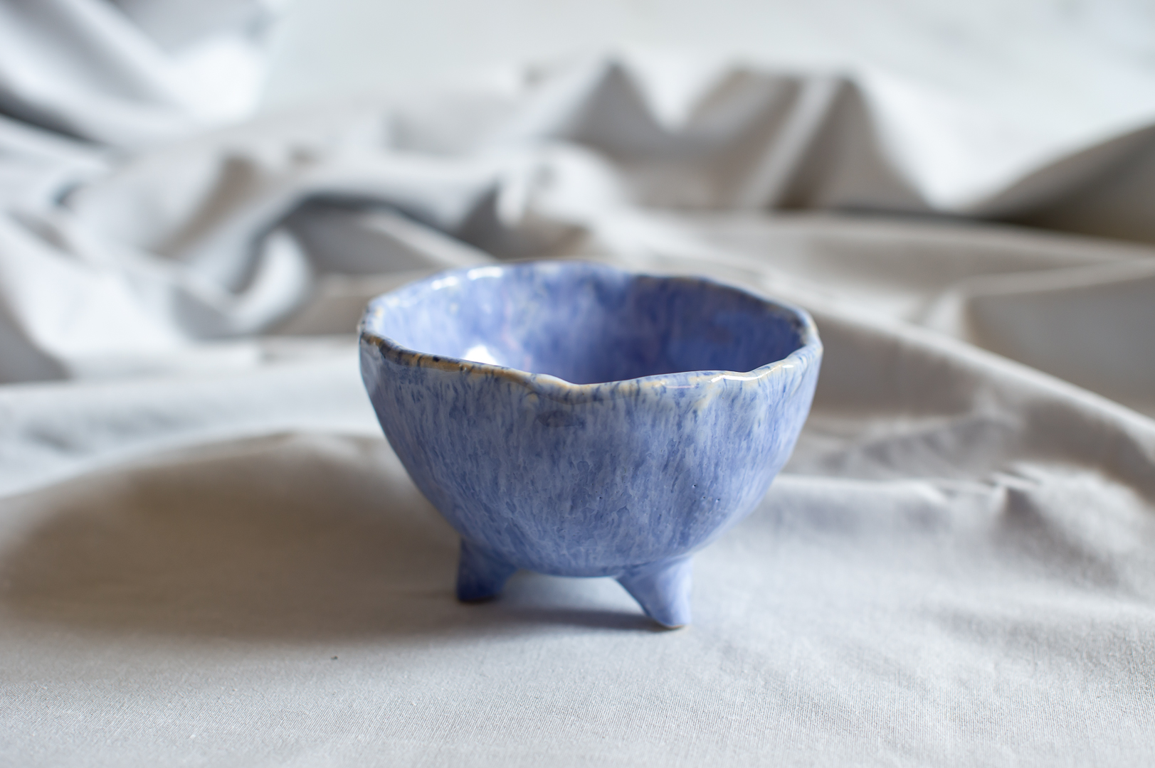 Tripod Pinch Bowl – Periwinkle (Alt View) ceramic piece