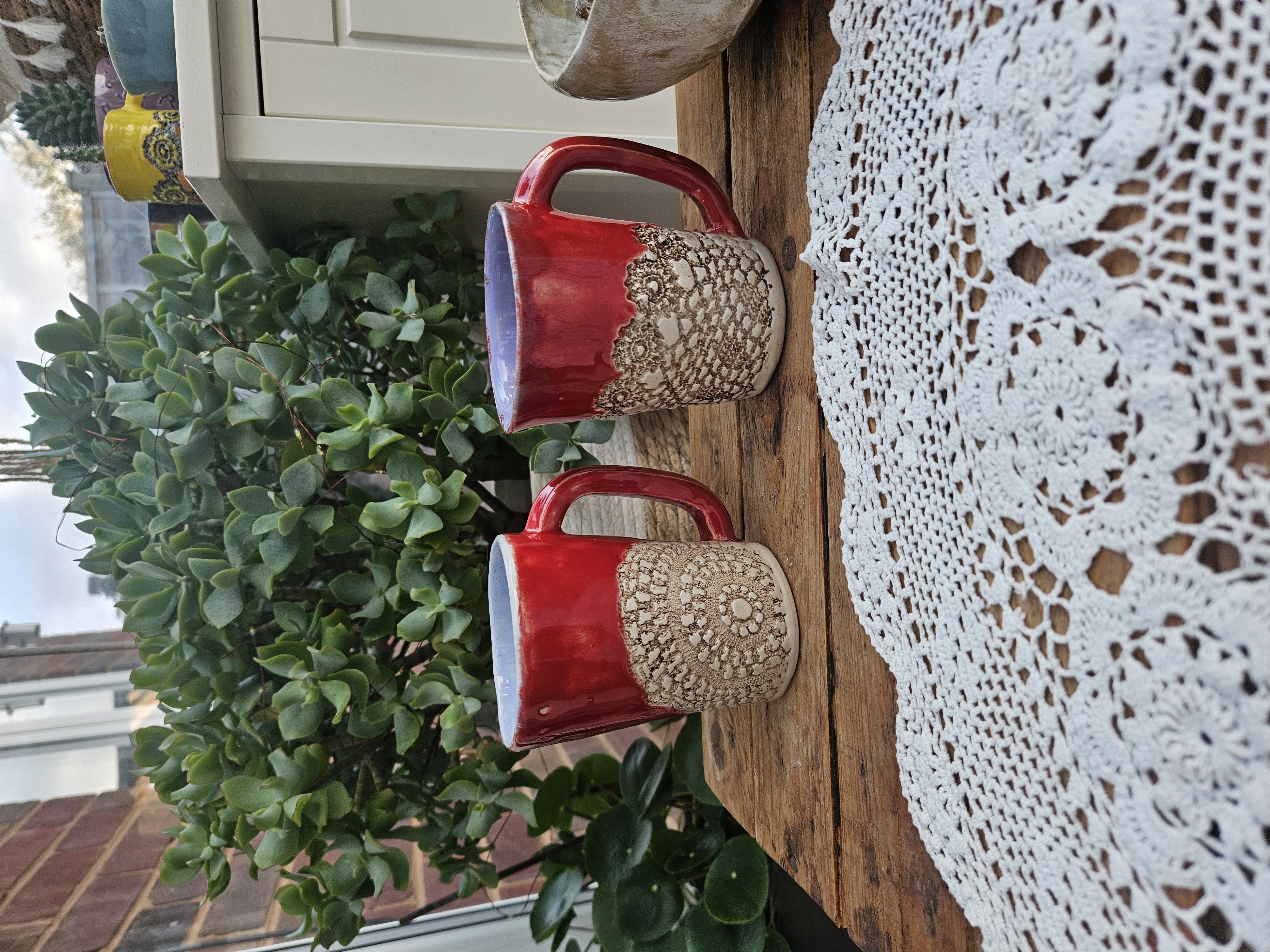 Candy Red Lace Mugs – Shelf Pair thumbnail 2