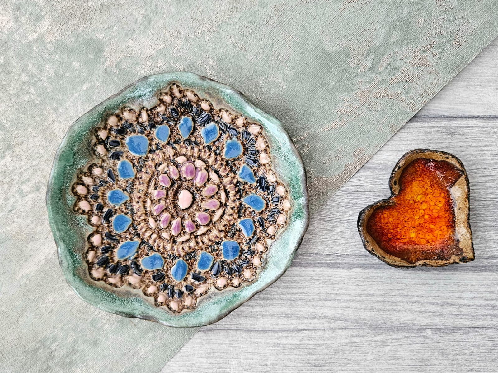 Ceramic Plates with Crochet Print thumbnail 5