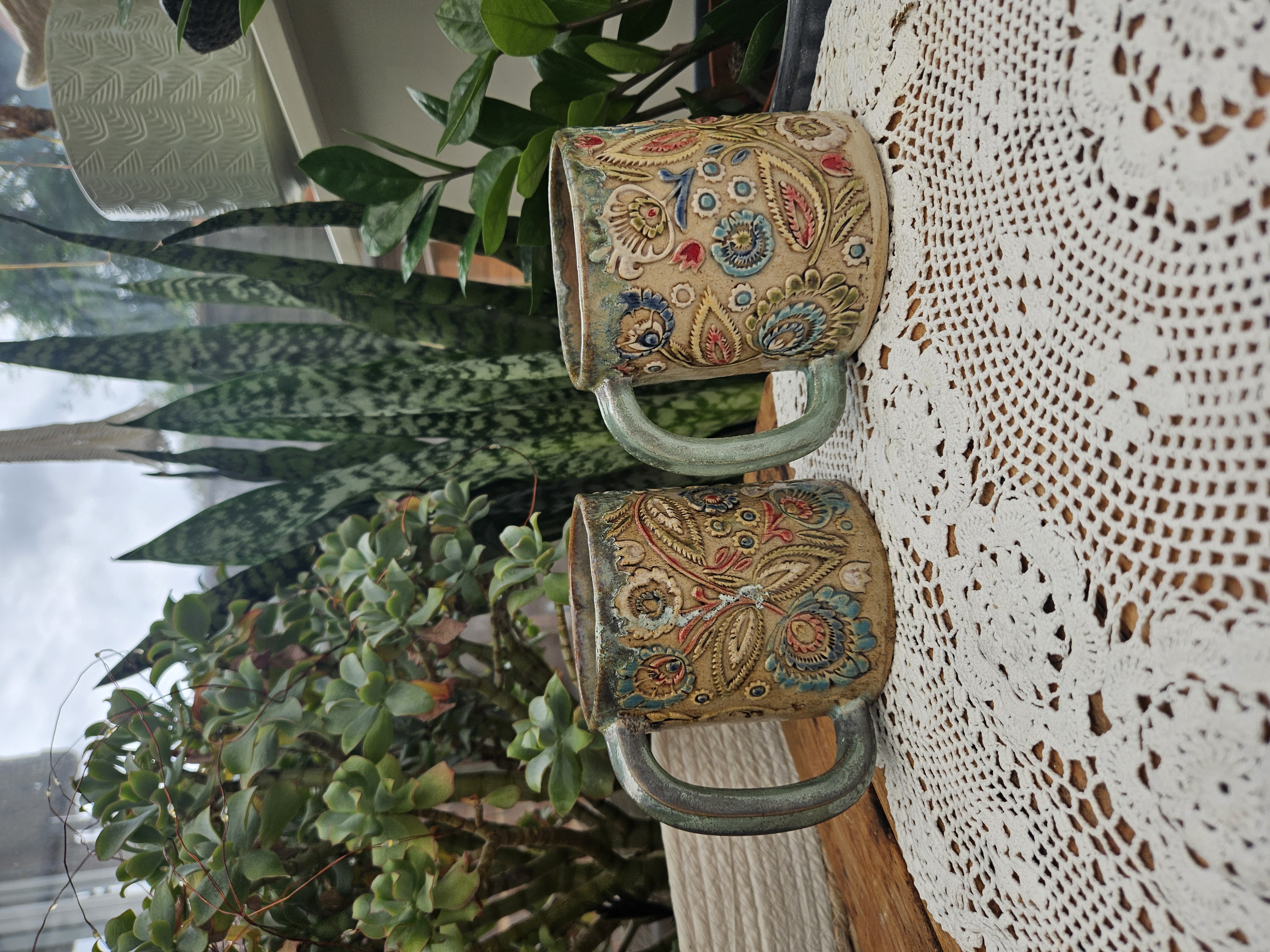 Floral Relief Mug Collection thumbnail 3