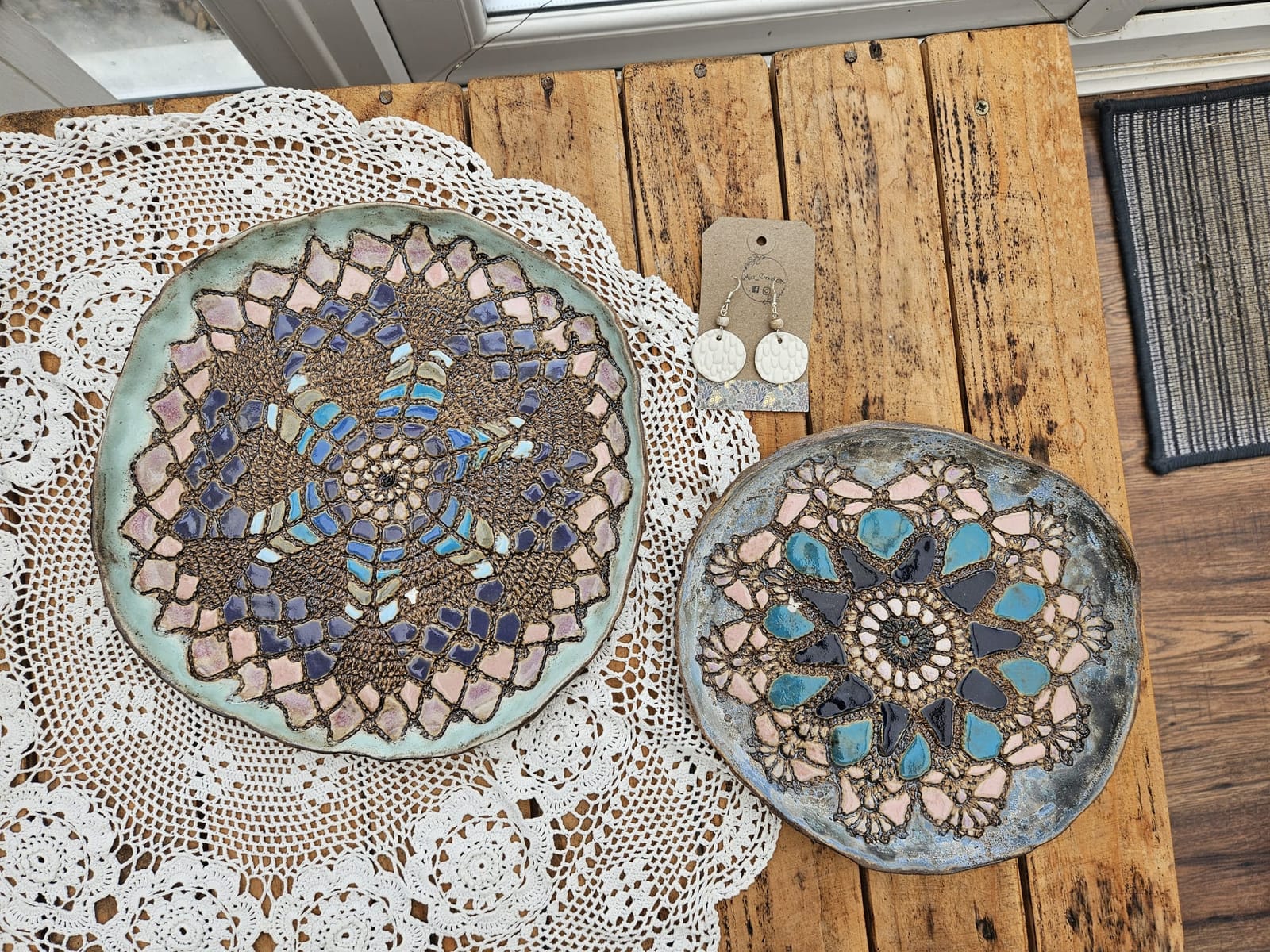 Ceramic Plates with Crochet Print thumbnail 10